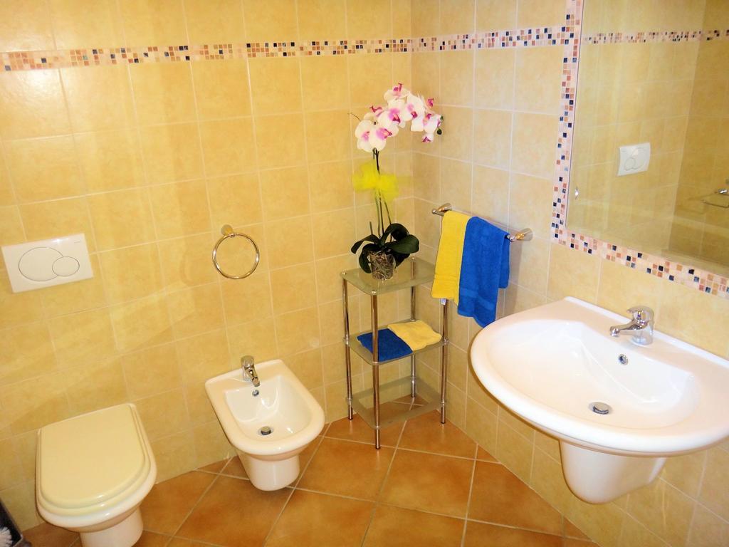 Sa Fiorida Appartamenti ヴァッレドーリア 部屋 写真